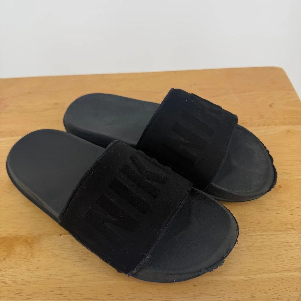 Nike Offcourt Slide Men 8 Black Sandals Sporty Casual Gorpcore Comfort Slip On